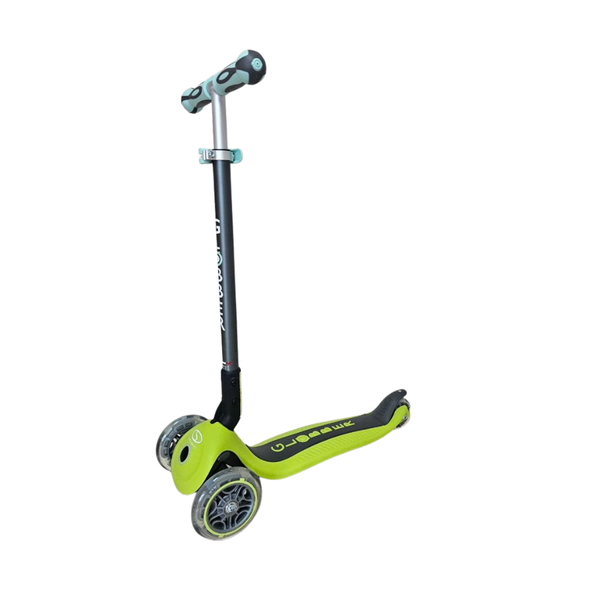 Уценка! Самокат с сиденьем Globber GO-UP Deluxe Lights Lime Green от 1 до 9 лет (646-106-0) 646-106-0 фото