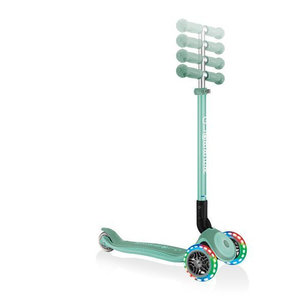 Дитячий самокат Globber Primo Foldable Plus Lights Mint від 3 до 9 років (439-206) 439-206 фото